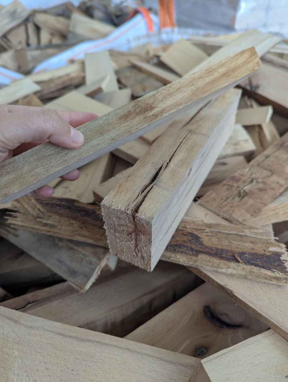 Raschelsack Brennholz